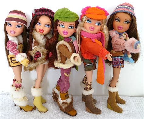 <b>Bratz Collector doll – Cameron</b>. . Bratz campfire dolls